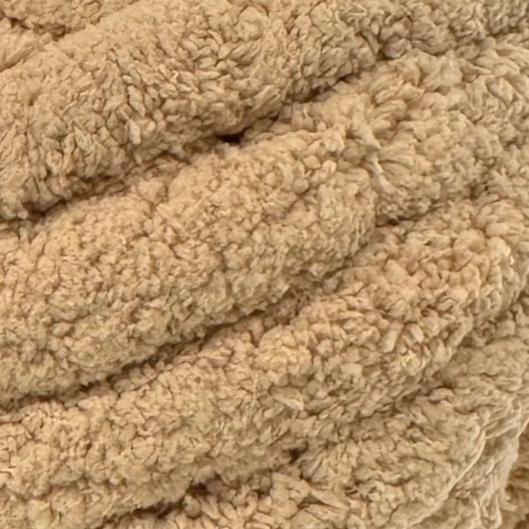 Mega Chenille Yarn 300g 29m 20ply Solid Latte