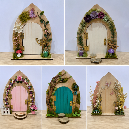 Opening Fairy Door Freestanding 16.5x18cm