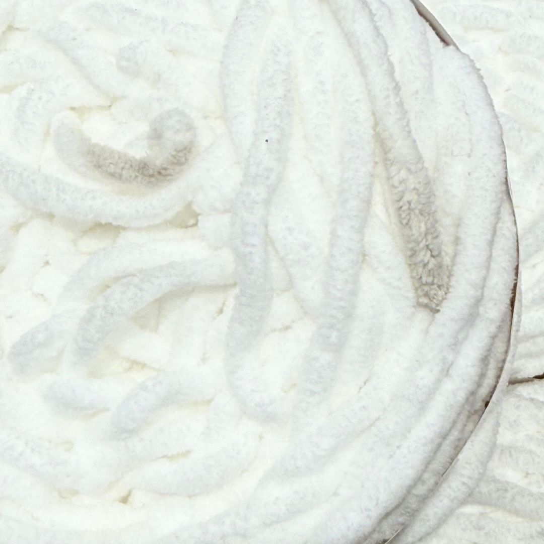 DUSTY Chenille Blanket Yarn 100g Pure White 4pk Bundle